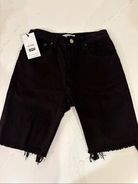 NWT Levi's + Re/Done Black Raw Hem Denim Long Shorts Size 23